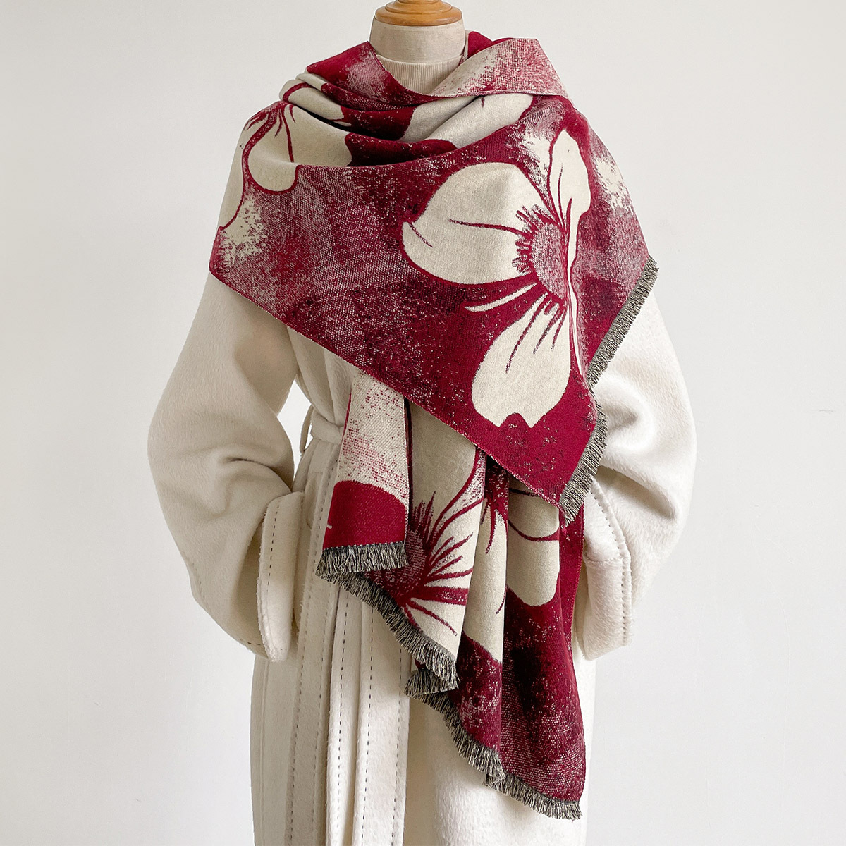 Cashmere Pashmina Wrap - وشاح نسائي من الكشمير الصناعي مع