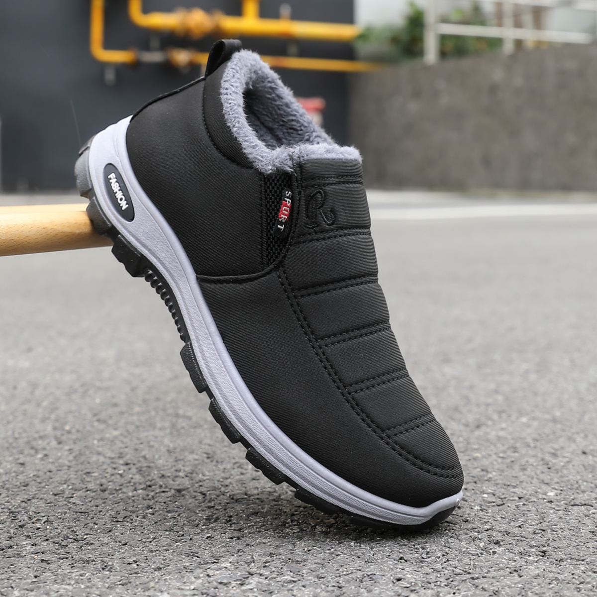 مبطنة بالصوف ودافئة، أنيقة ومت - مراجعة Waterproof Winter Boot وسعره